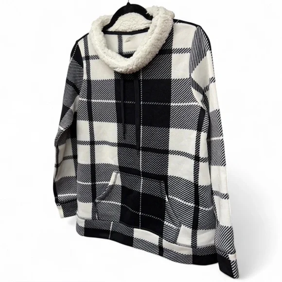 St. John’s Bay Active Plaid Pullover – Women's Small - Picture 5 of 7